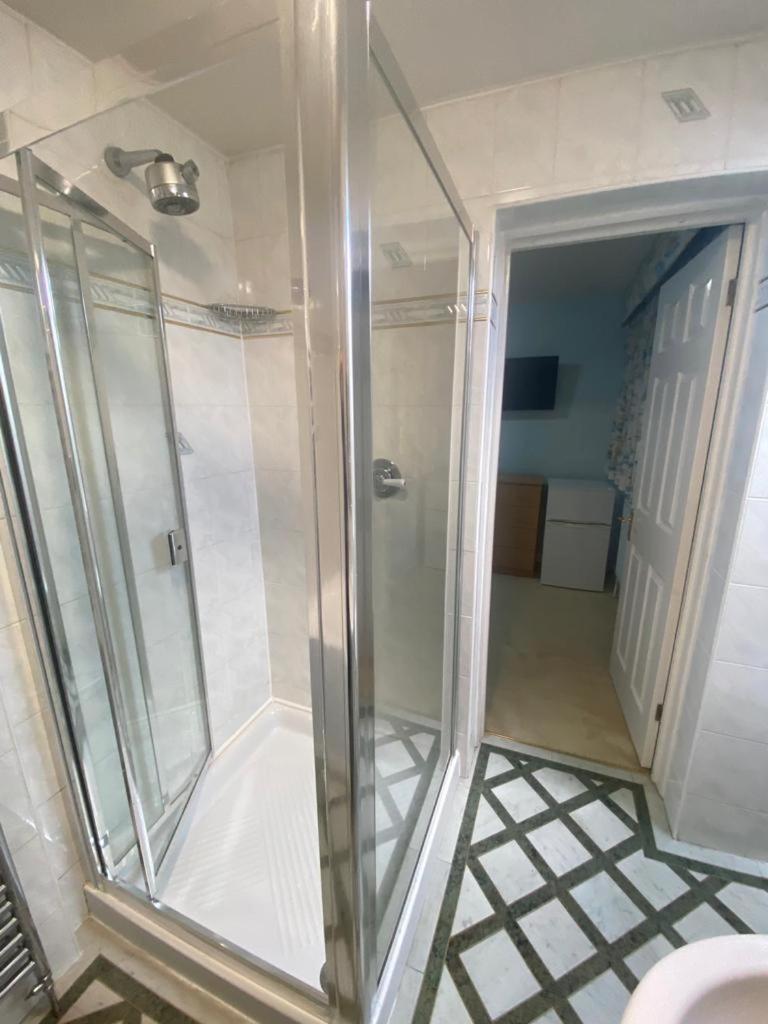 The Heathrow Lodge London Uk Harmondsworth Luaran gambar